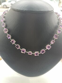 COLAR DE PRATA E AMETISTA QUADRADAS E OVAIS