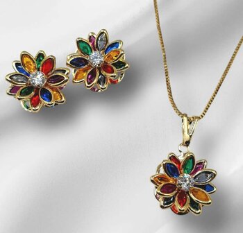CONJUNTO FOLHEADO OURO, FLOR DE CRISTAL COLORIDO