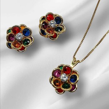 CONJUNTO FOLHEADO OURO, FLOR DE CRISTAL COLORIDO