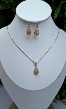 CONJUNTO FOLHEADO OURO, GOTA CRAVEJADA
