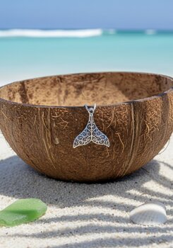 PINGENTE DE PRATA BOHO, RABO DE BALEIA MINI